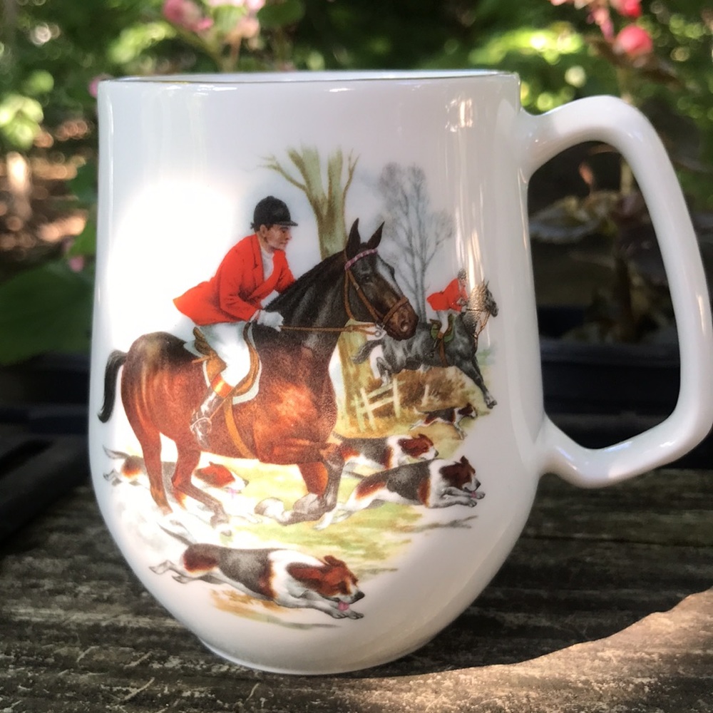 Royal Tara Mug NIB